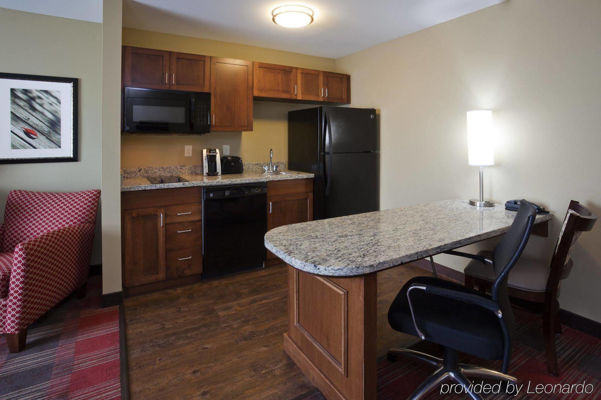 Gateway Park Hotel And Suites - Sioux Falls -Tea Экстерьер фото