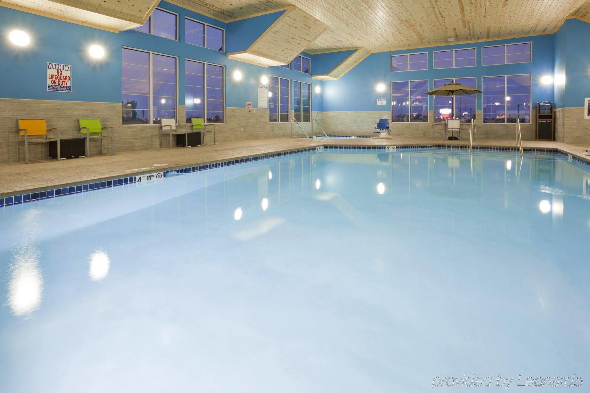 Gateway Park Hotel And Suites - Sioux Falls -Tea Экстерьер фото